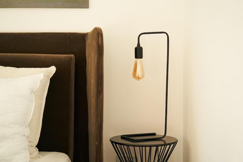 Ultracentral Two Rooms Apartment In Bucharest Exterior photo