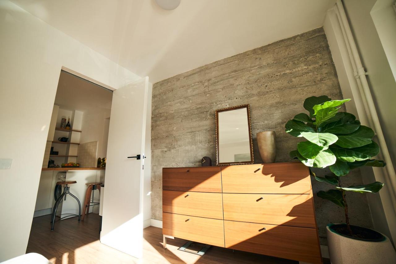 Ultracentral Two Rooms Apartment In Bucharest Exterior photo